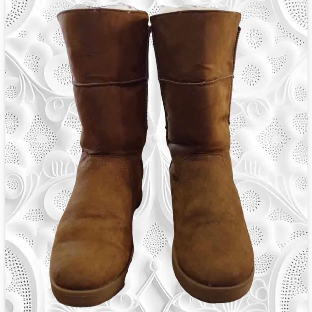 New Pacifica Women's Brown Faux Leather Fur Lined Boot Size 8